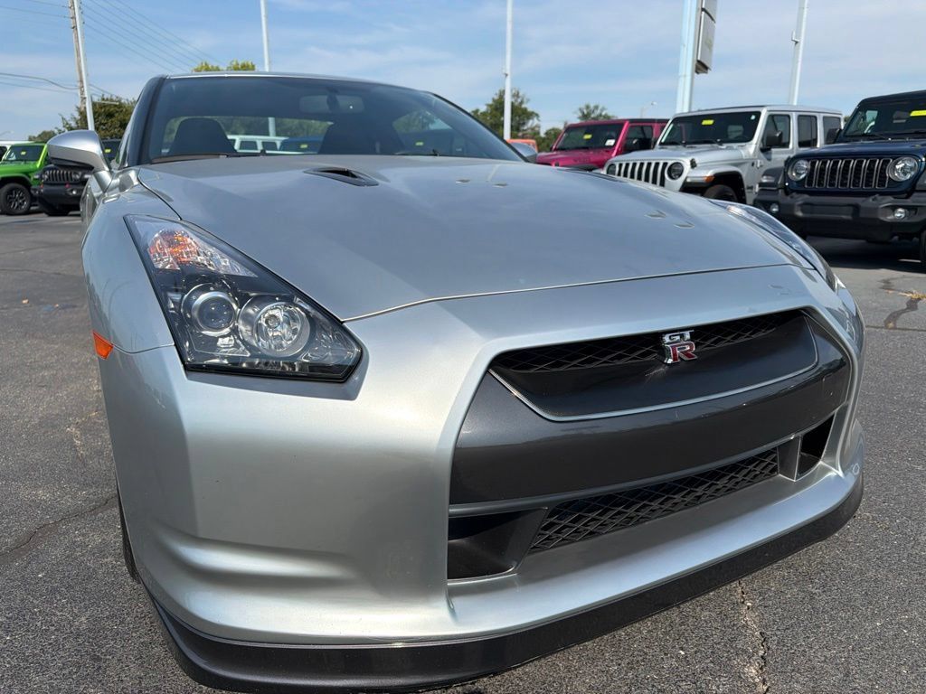 Used 2009 Nissan GT-R Premium AWD/4WD image 56