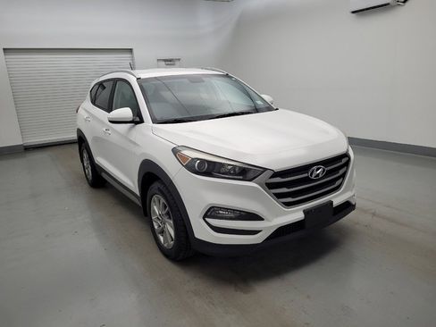 Used 2017 Hyundai Tucson SE AWD/4WD image 13
