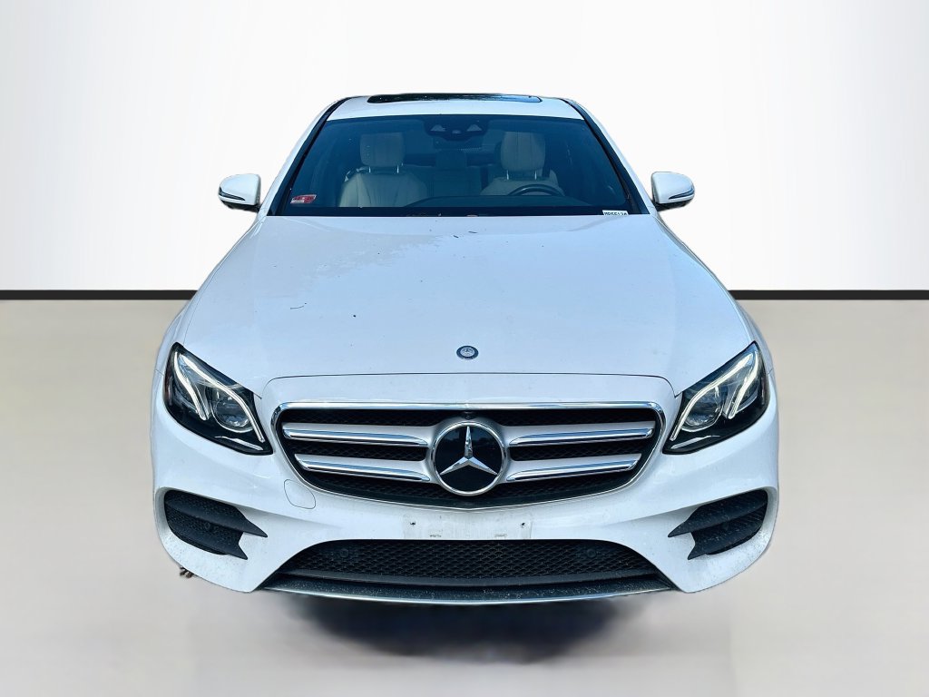 Used 2017 Mercedes-Benz E 300 4MATIC image 3