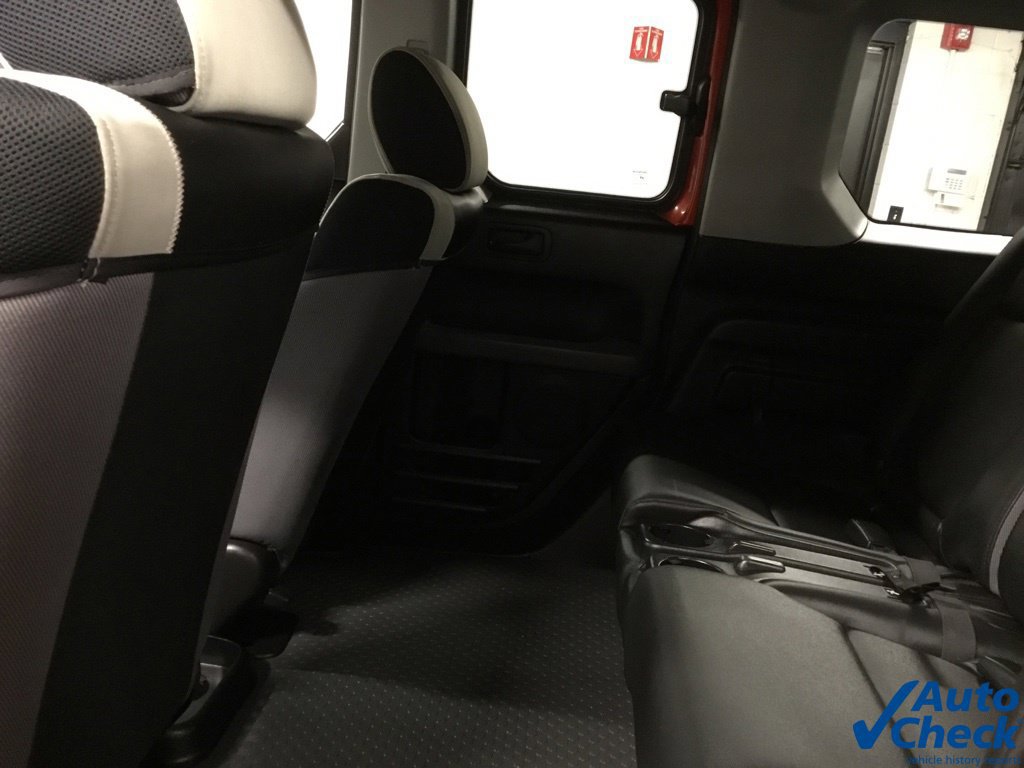 Used 2005 Honda Element LX image 24