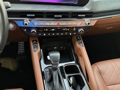 Used 2023 Kia Telluride SX X-Line image 10