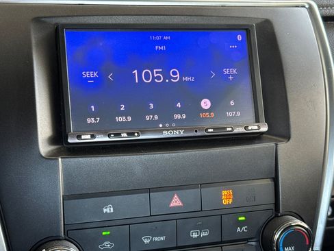 Used 2016 Toyota Camry LE FWD image 23