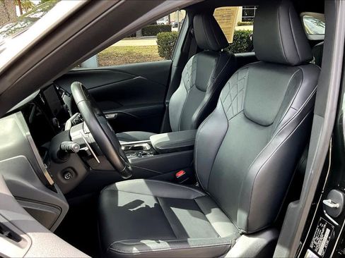 Used 2024 Lexus RX 350 FWD w/ Technology Package image 8