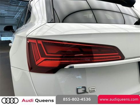 Certified 2023 Audi Q5 2.0T Premium w/ Convenience Package image 9