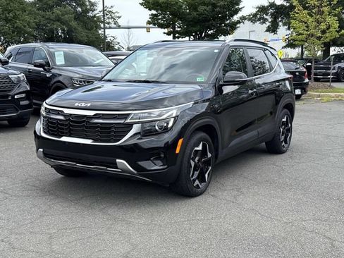 Used 2024 Kia Seltos EX AWD/4WD image 5
