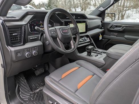 New 2026 GMC Sierra 1500 AT4 w/ AT4 Premium Package AWD/4WD image 11