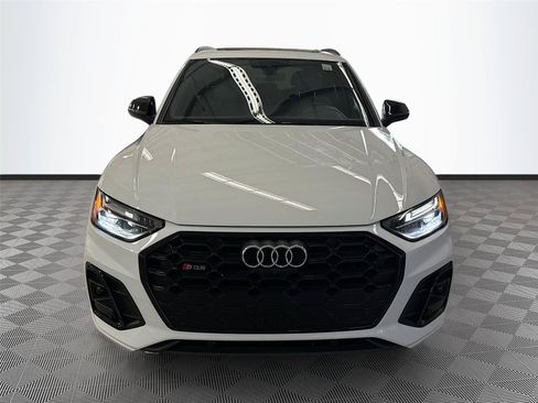 Used 2023 Audi SQ5 Premium Plus w/ Premium Plus Package AWD/4WD image 2