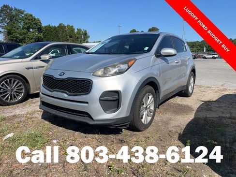 Used 2017 Kia Sportage LX FWD image 4