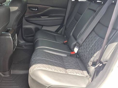 Used 2020 Nissan Murano Platinum FWD image 18