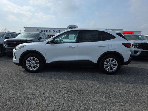 New 2026 Ford Escape Active FWD image 8