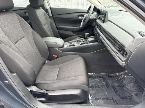 Used 2024 Honda Accord LX image 18
