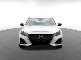 Used 2025 Nissan Altima 2.5 SV FWD video 2