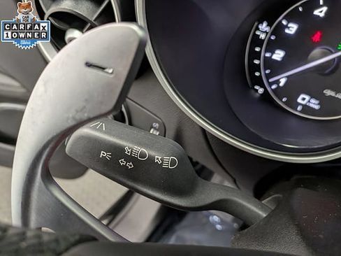 Used 2023 Alfa Romeo Stelvio Veloce AWD/4WD image 20