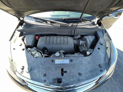 Used 2016 Chevrolet Traverse LT w/ Style and Technology Package image 42