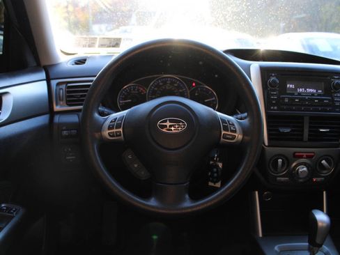 Used 2012 Subaru Forester 2.5X Premium w/ All-Weather Pkg image 35