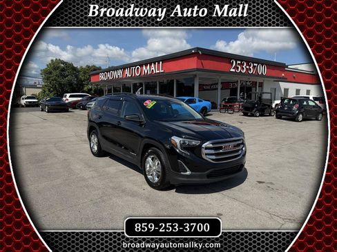 Used 2020 GMC Terrain SLE w/ Driver Convenience Package FWD image 1