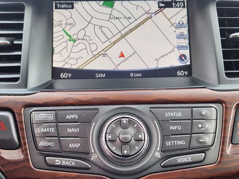 Used 2017 Nissan Pathfinder Platinum w/ Family Entertainment Package image 13