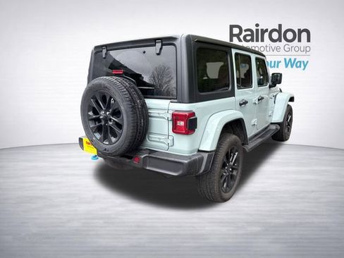 Used 2023 Jeep Wrangler Unlimited Sahara AWD/4WD image 9