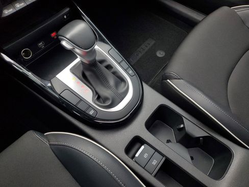 Used 2023 Kia Forte GT-Line w/ GT-Line Premium Package image 22