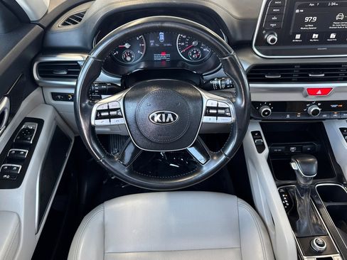 Used 2020 Kia Telluride S w/ S 8 Passenger Seating Package FWD image 13