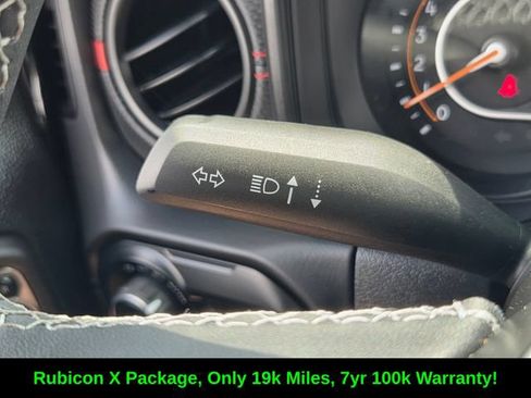 Used 2025 Jeep Wrangler Unlimited Rubicon AWD/4WD image 32
