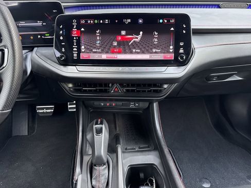 Used 2024 Dodge Charger R/T w/ Plus Group image 17