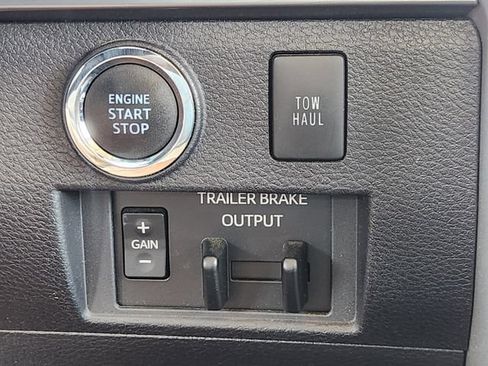 Used 2021 Toyota Tundra TRD Pro AWD/4WD image 15