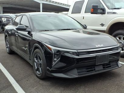 Certified 2025 Kia K4