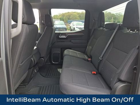 Used 2025 Chevrolet Silverado 1500 LT AWD/4WD image 21