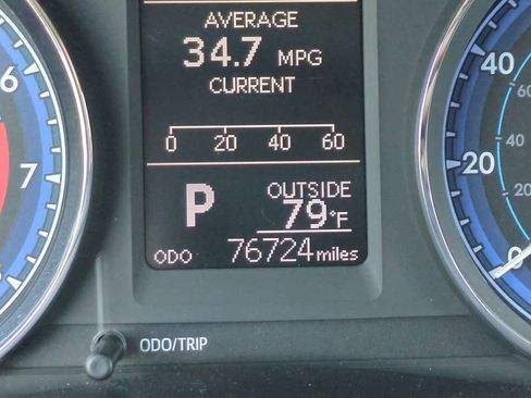 Certified 2018 Toyota Corolla LE image 24