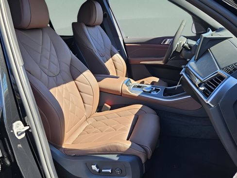 New 2026 BMW X5 sDrive40i w/ M Sport Package image 21