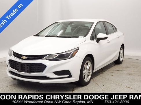 Used 2016 Chevrolet Cruze LT w/ Convenience Package FWD image 1