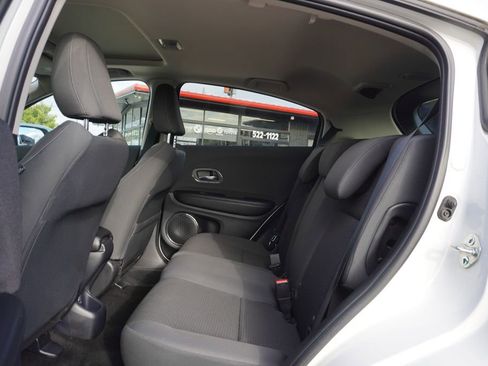 Used 2021 Honda HR-V EX image 26