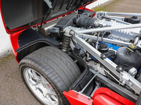 Used 2006 Ford GT RWD image 77