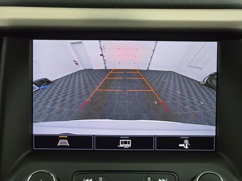 Used 2023 GMC Acadia Denali w/ Trailering Package image 6