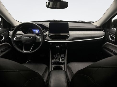 Used 2022 Jeep Compass Latitude image 14