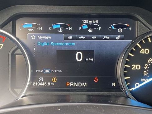 Used 2018 Ford F150 Platinum w/ Trailer Tow Package image 28