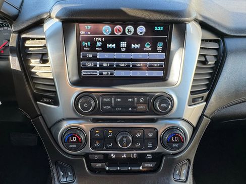 Used 2019 Chevrolet Suburban LT image 29