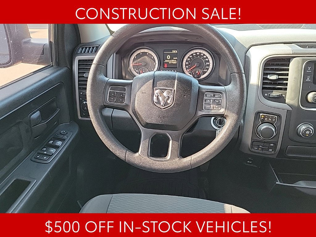 Used 2017 RAM 1500 Express AWD/4WD image 12