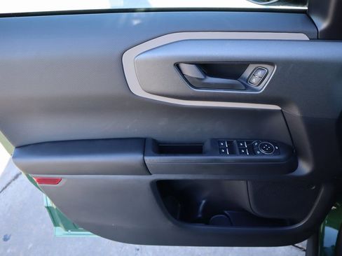 New 2025 Ford Bronco Outer Banks image 16