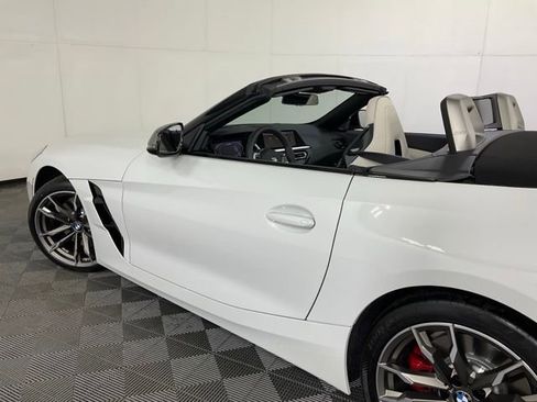 Certified 2026 BMW Z4 M40i w/ Premium Package image 48