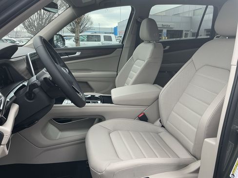 New 2026 Volkswagen Atlas SEL image 13