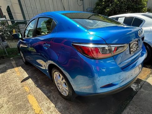Used 2018 Toyota Yaris iA FWD image 6