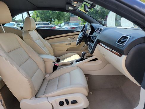 Used 2012 Volkswagen Eos Lux image 31