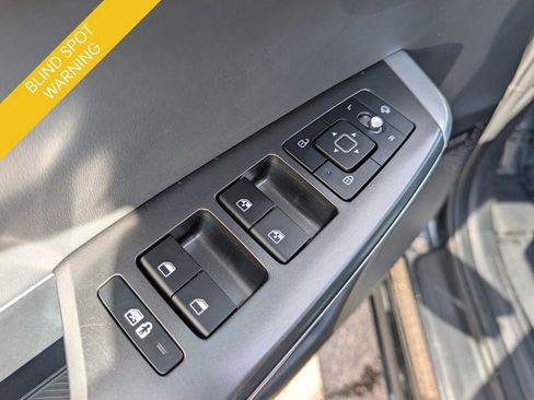 Certified 2023 Kia EV6 Wind w/ Wind Technology Package image 13