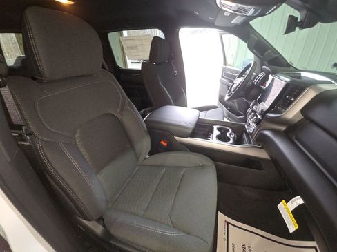 New 2026 RAM 1500 Big Horn w/ Night Edition AWD/4WD image 32