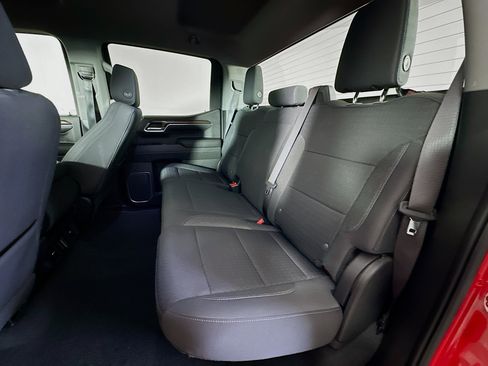 Used 2023 Chevrolet Silverado 1500 LT AWD/4WD image 26