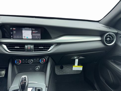 New 2025 Alfa Romeo Stelvio Sprint w/ Convenience Package image 18