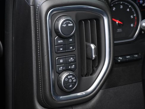 Used 2020 Chevrolet Silverado 1500 LTZ w/ LTZ Premium Package AWD/4WD image 31