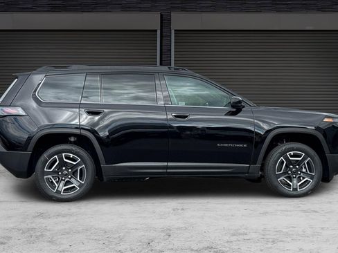 New 2026 Jeep Cherokee Limited AWD/4WD image 3